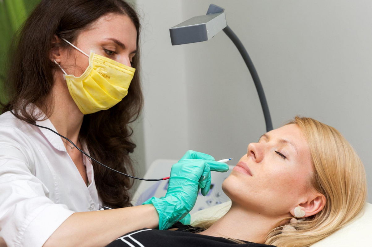 Cosmetology session Cosmetology session