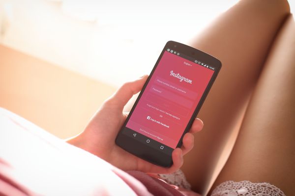 Instagram Collab feature for salon promotion