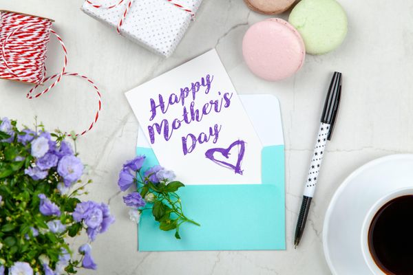 Mother's Day in beauty salon marketing