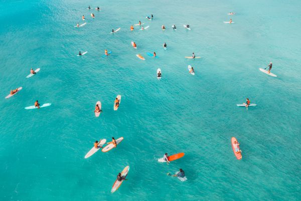 How to manage a SUP surfing school
